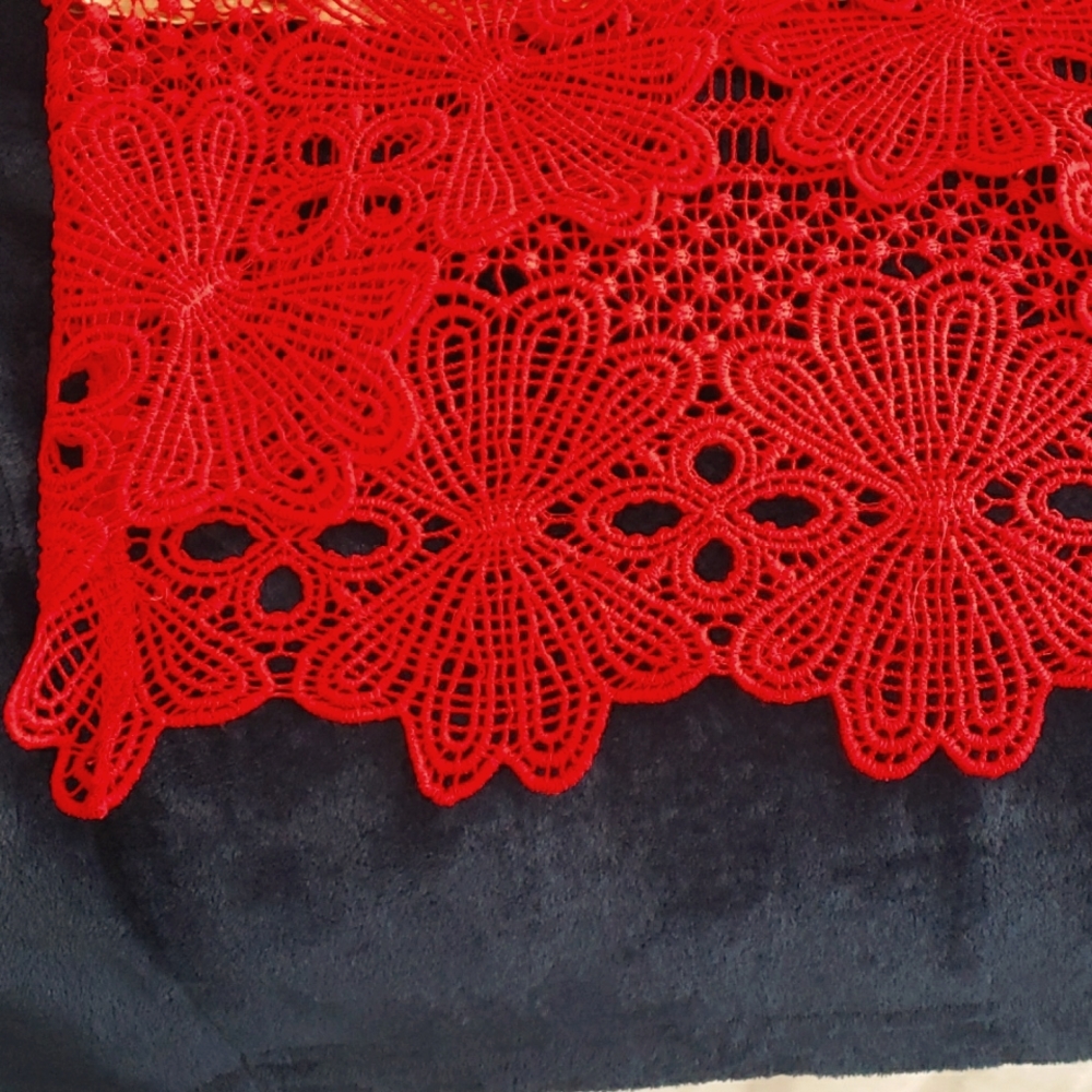 All💋5/$25 Lace Skirt